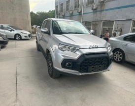 江铃皮卡域虎9柴油版报价 江铃皮卡域虎5图片