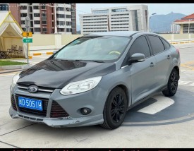 福克斯经典三厢2013 福克斯2013款三厢18自动时尚版