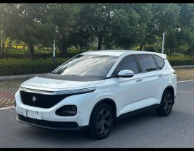 宝骏suv报价及图片(宝骏车型报价及图片)