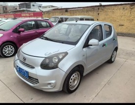 众泰汽车2015款报价(众泰汽车2015款报价多少)