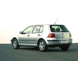 高尔夫4代 高尔夫4代16 2v还是5v的好