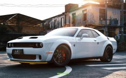 【地狱猫汽车多少钱一台,红眼地狱猫汽车多少钱一台】