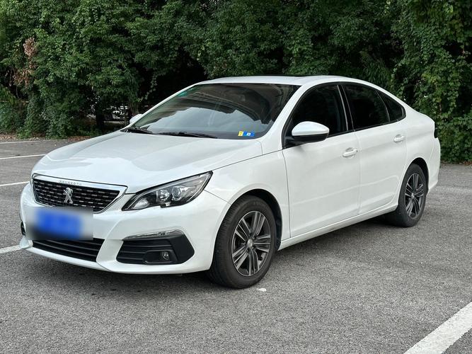 标致308报价及图片参数大全,标致308报价及图片2018款