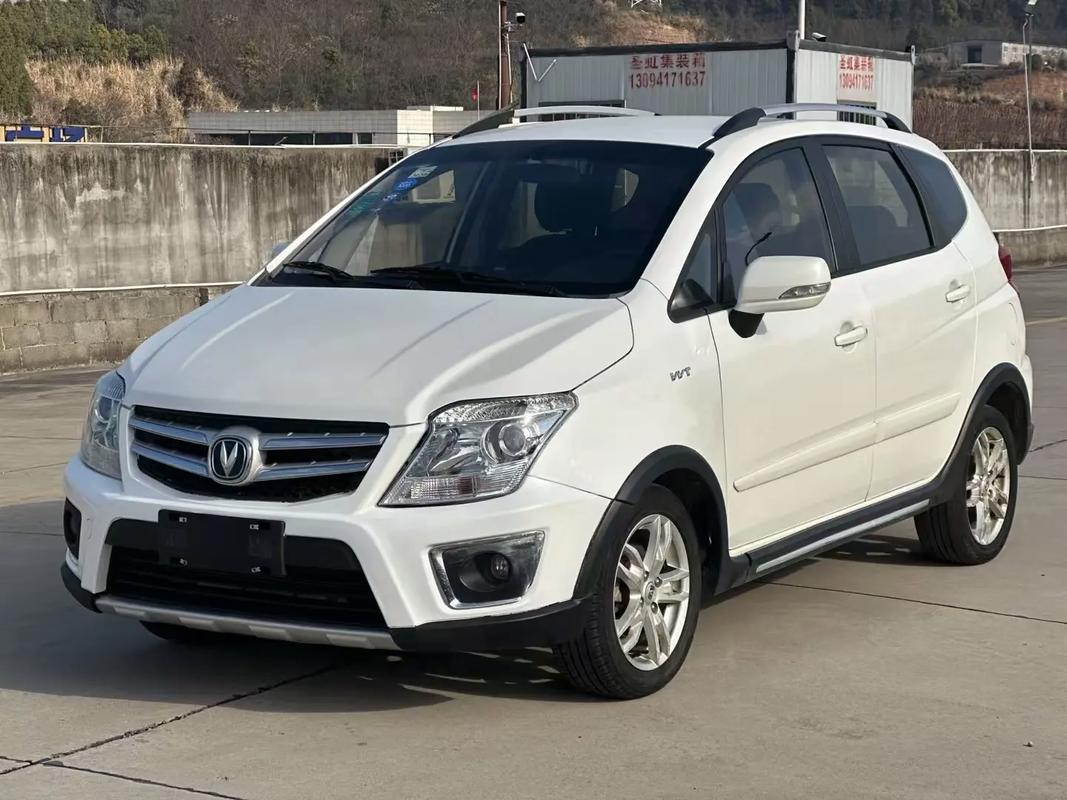 长安cx20是什么车型(长安cx20是suv吗)