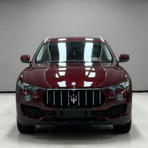 玛莎拉蒂全款多少钱/玛莎拉蒂多少元钱