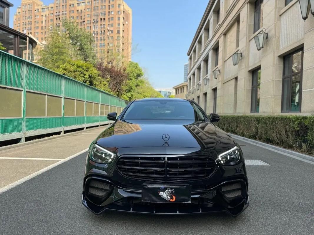 奔驰e300l立标多少钱/奔驰e300立标价格及图片