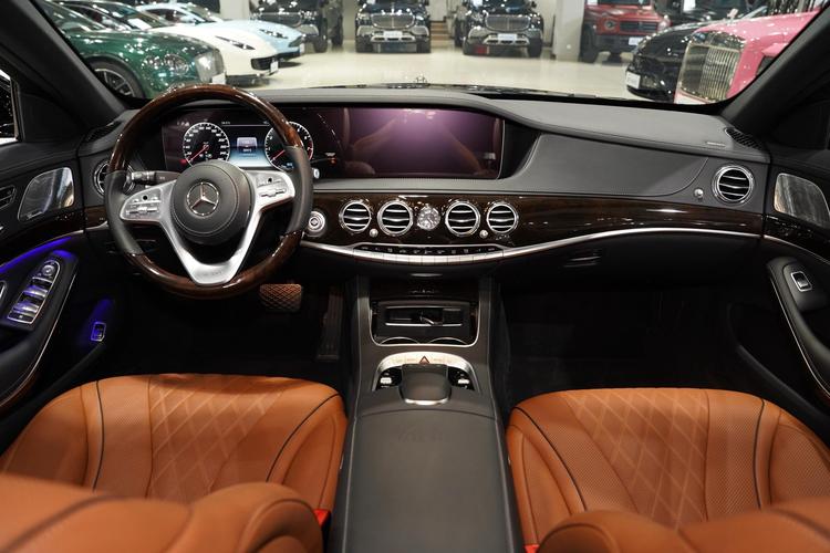 奔驰迈巴赫s450内饰图片 奔驰迈巴赫s4502019款