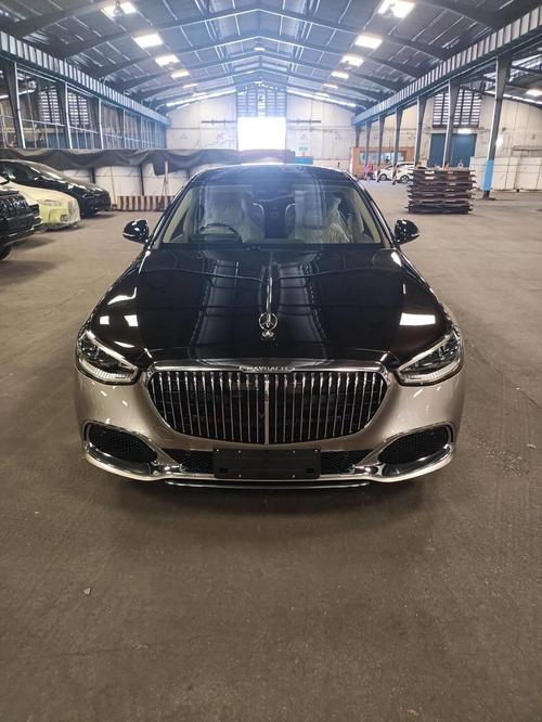 迈巴赫车型图片(迈巴赫车型大全及价格表)