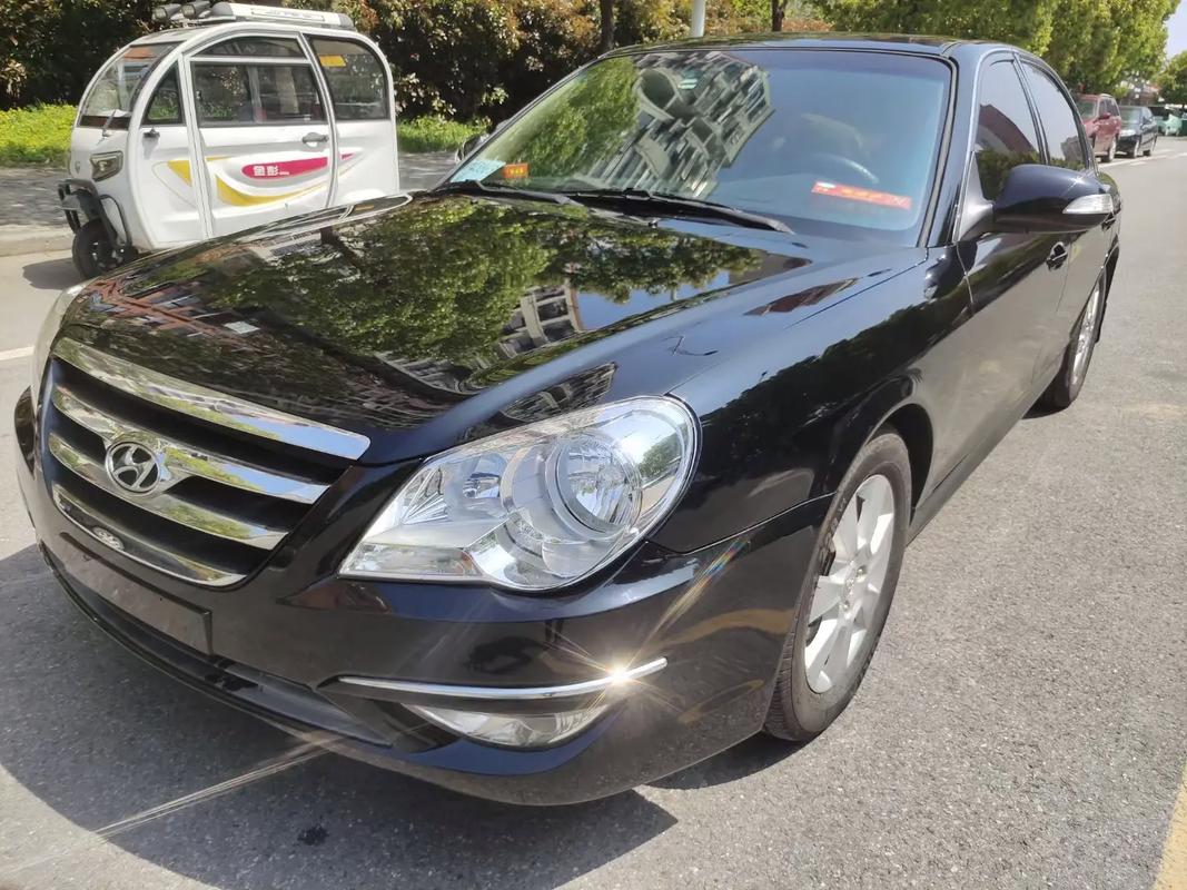 索纳塔名驭09款(索纳塔名驭10款当年多少钱)