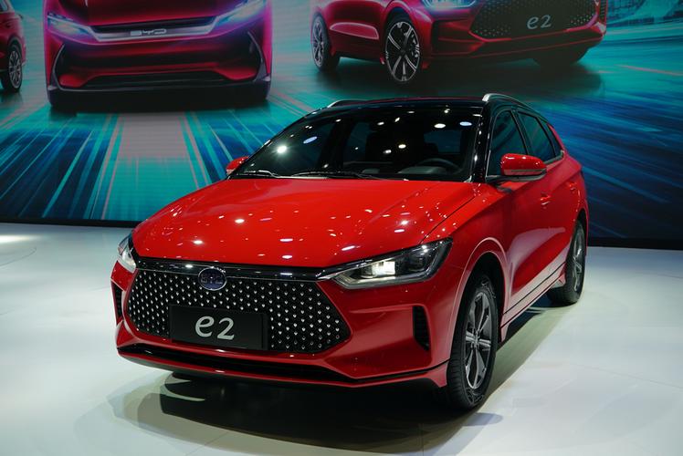 比亚迪上海车展(比亚迪上海车展三箭齐发)