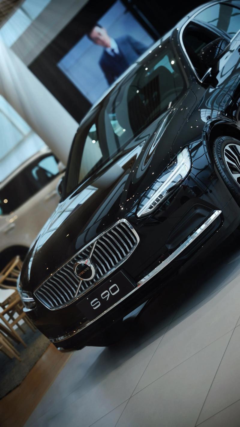 智逸和智远哪个性价比高(智远智逸智雅)