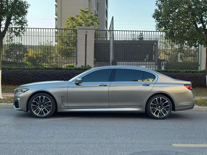 宝马770报价及图片/宝马770新车价格多少钱一辆