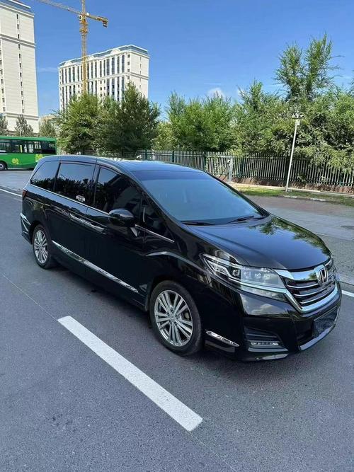 本田商务车7座报价和图片 本田商务车七座2021新款价格