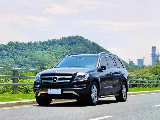 奔驰旅行车7座车型 奔驰suv 7座车
