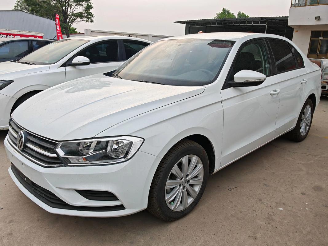 上海大众宝来(上海大众宝来自动挡多少钱)