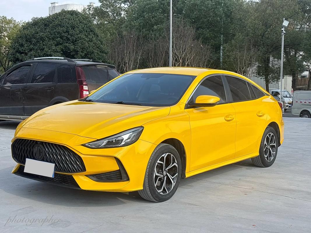 mg名爵5报价及图片 名爵mg5新款2021款价格