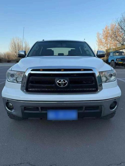 toyota皮卡越野车多少钱/丰田皮卡越野车多少钱