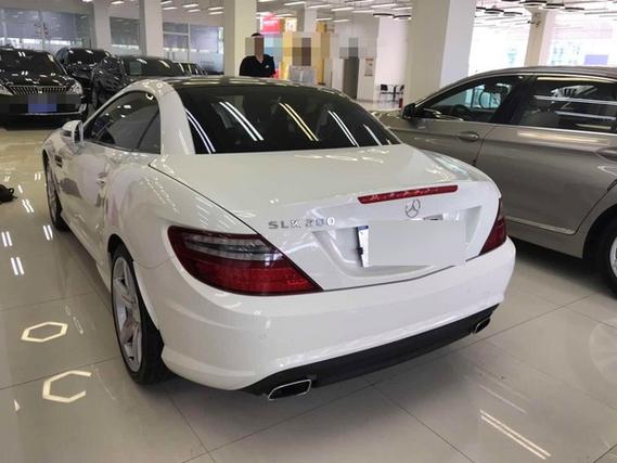 奔驰slk200敞篷怎么开/奔驰slk200敞篷开启需要启动发动机吧