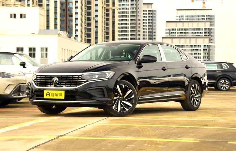 【帕萨特2024款报价及图片价格表,帕萨特2024款330精英】