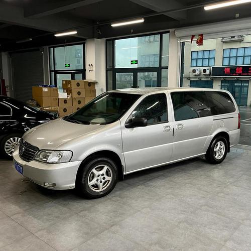 别克gl8第一代/别克gl8第一代车图片