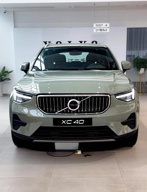 沃尔沃xc40新车报价,沃尔沃xc40车型报价